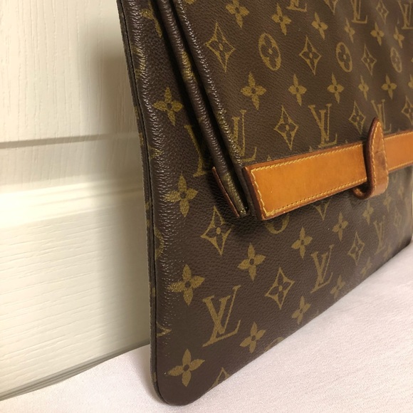 Louis Vuitton Monogram Canvas Pliante Clutch RARE - Picture 5 of 8